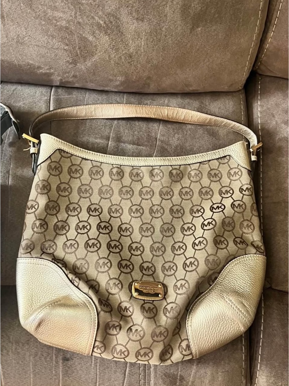 Michael Kors Tan/Beige MK Signature Shoulder Bag